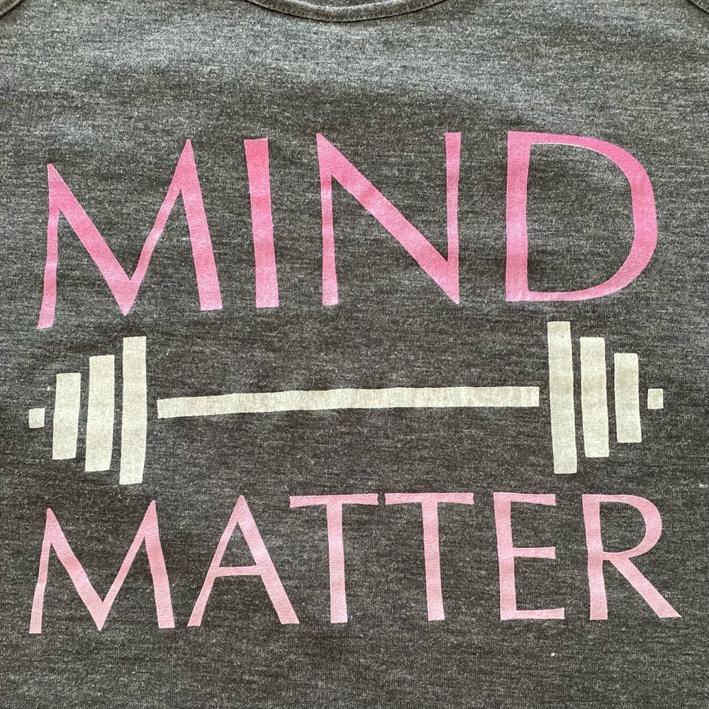 Workout top - Picture 4 of 4